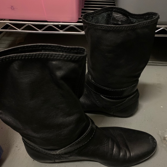 Nine West flat ankle booties - Picture 3 of 7